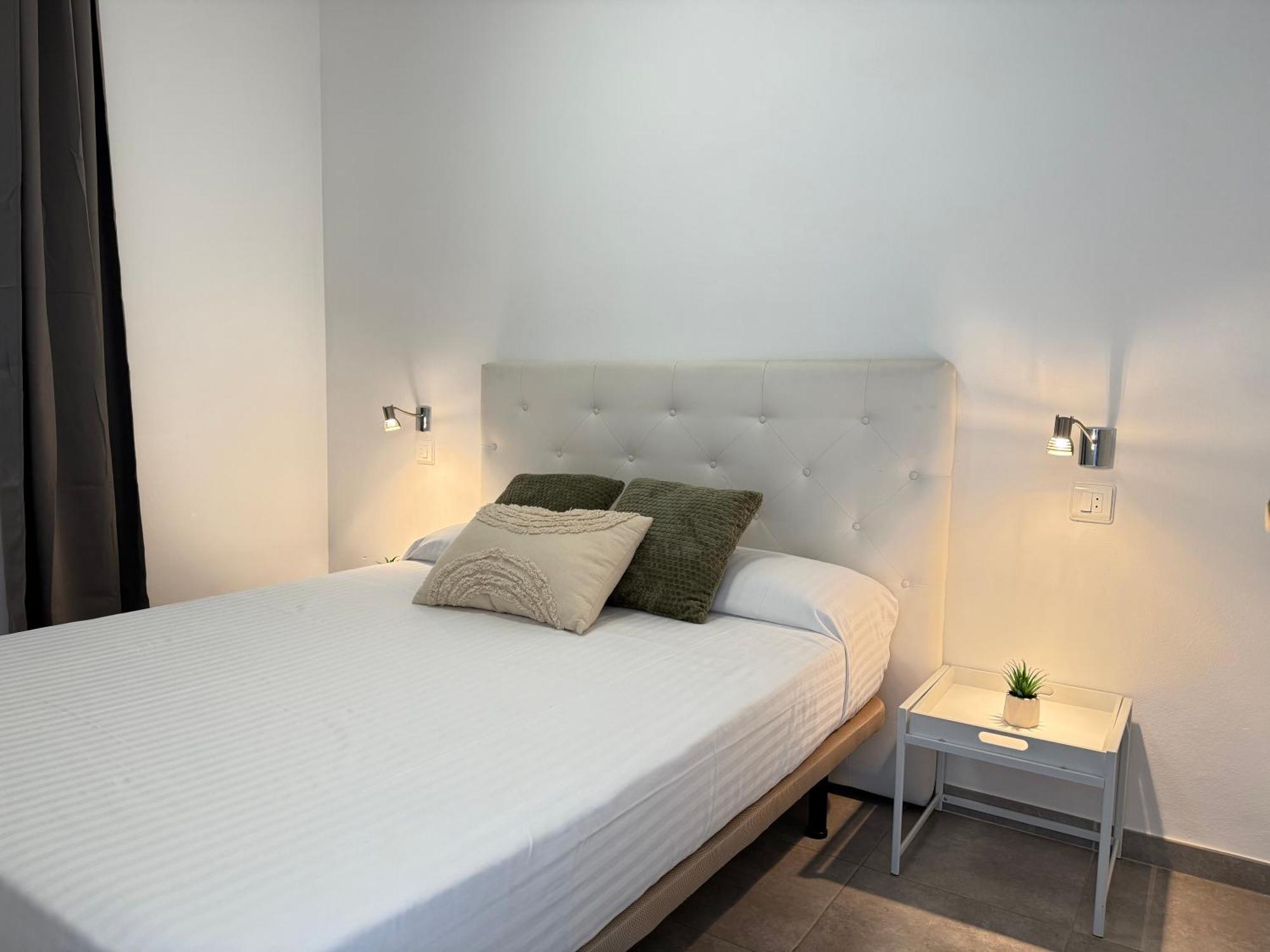 Apartament Agi Macia Centro Roses Zewnętrze zdjęcie