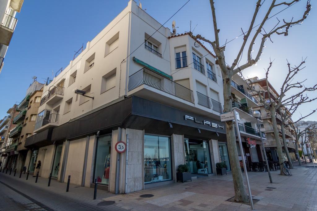 Apartament Agi Macia Centro Roses Zewnętrze zdjęcie